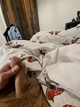 Snapshot of NiceBone000 chatting on 01-03-25, 10:08 NiceBone000 online show from 01-03-25, 10:08