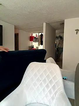 ariiel  online show from 01-07-26, 04:09