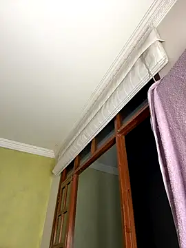 aurora divine online show from 10-17-25, 10:56