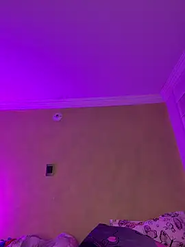 aurora divine online show from 02-13-26, 10:50