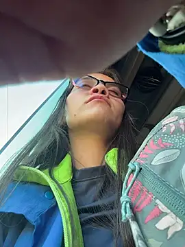 aurora divine online show from 02-18-26, 10:28