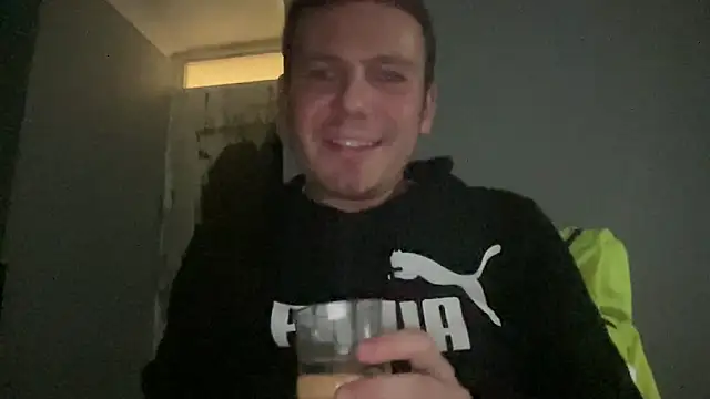 Snapshot of GotItGoin chatting on 10-07-25, 10:29 GotItGoin online show from 10-07-25, 10:29