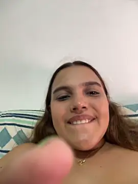 Snapshot of vivicolibri chatting on 10-28-25, 03:54 vivicolibri online show from 10-28-25, 03:54