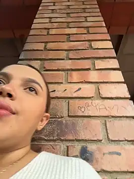 Snapshot of vivicolibri chatting on 11-25-25, 01:55 vivicolibri online show from 11-25-25, 01:55