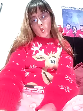 Snapshot of Lucyy-hess chatting on 12-27-24, 02:04 Lucyy-hess online show from 12-27-24, 02:04