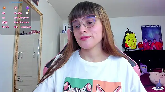 Snapshot of Lucyy-hess chatting on 01-10-25, 09:20 Lucyy-hess online show from 01-10-25, 09:20