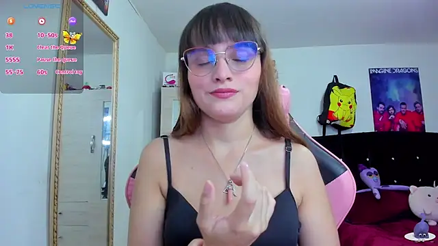 Snapshot of Lucyy-hess chatting on 02-26-25, 10:20 Lucyy-hess online show from 02-26-25, 10:20