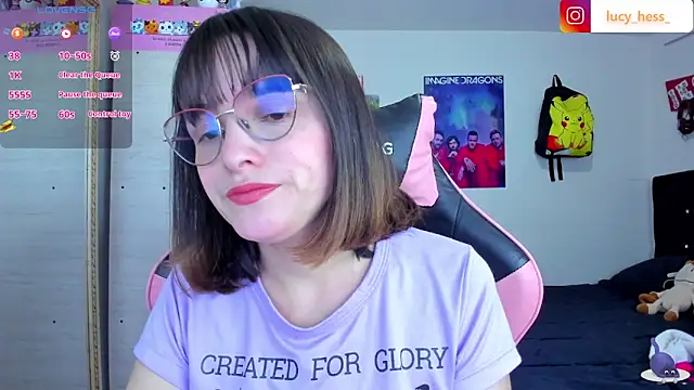 Snapshot of Lucyy-hess chatting on 10-22-25, 08:41 Lucyy-hess online show from 10-22-25, 08:41