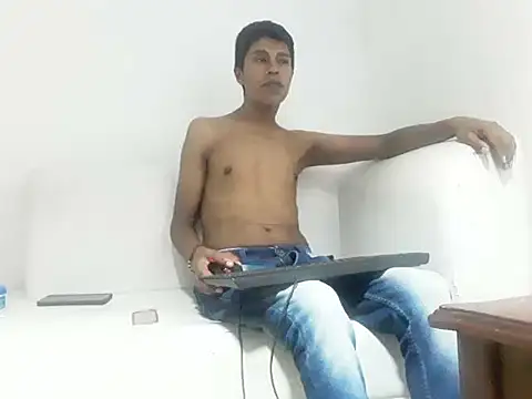 dani07- online show from 01-25-25, 11:22