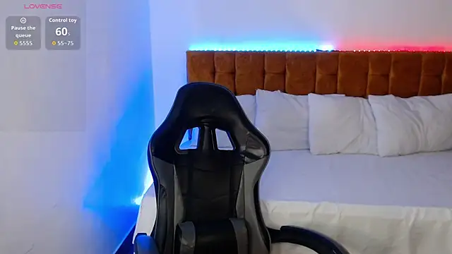 alexiaaross online show from 11-18-25, 11:59