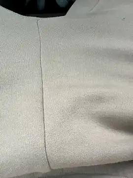 bigbeast19393 online show from 11-30-25, 08:24