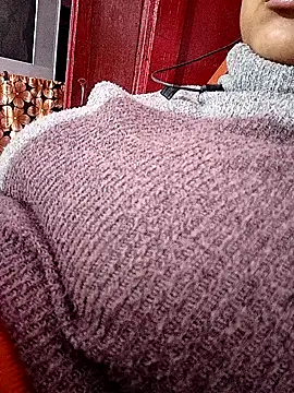 ruhi2003 online show from 12-12-24, 04:21