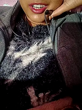 ruhi2003 online show from 12-14-24, 04:42