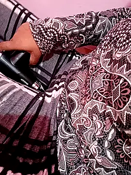 ruhi2003 online show from 01-29-25, 07:25