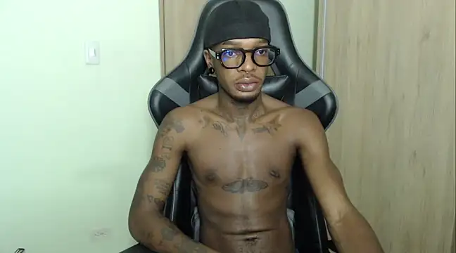 Snapshot of asaapr chatting on 12-08-24, 06:22 asaapr online show from 12-08-24, 06:22