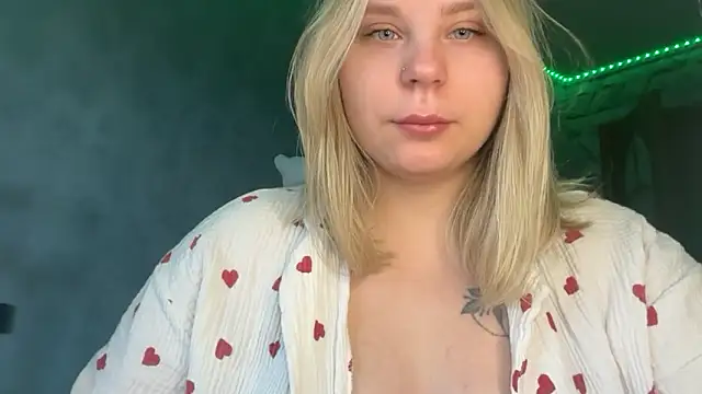 Thalia  Star online show from 12-21-25, 09:38