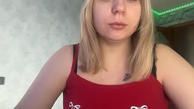 Thalia  Star online show from 02-08-26, 09:45