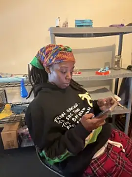 Snapshot of choclatepeaach chatting on 10-30-25, 06:30 choclatepeaach online show from 10-30-25, 06:30