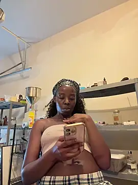 choclatepeaach online show from 01-07-26, 03:36