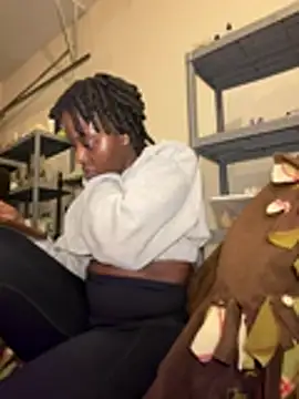 choclatepeaach online show from 02-05-26, 06:01