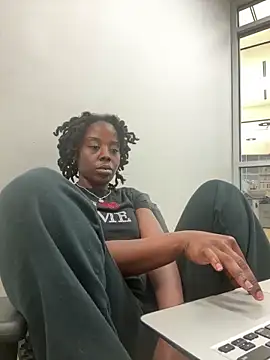 choclatepeaach online show from 03-16-26, 04:33