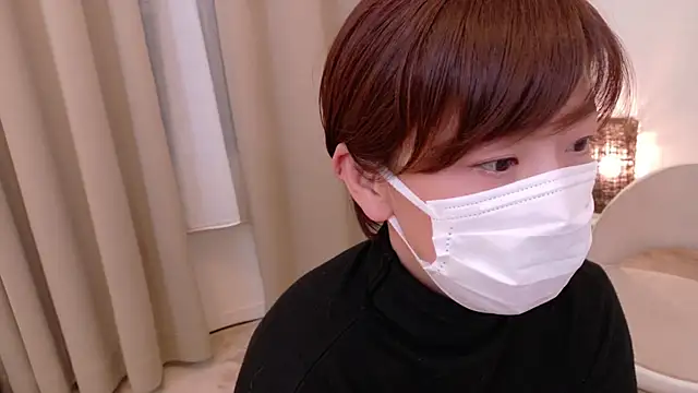 Snapshot of Risa_06 chatting on 10-22-25, 01:11 Risa 06 online show from 10-22-25, 01:11