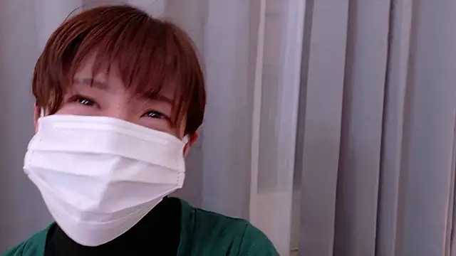 Snapshot of Risa_06 chatting on 10-25-25, 12:02 Risa 06 online show from 10-25-25, 12:02