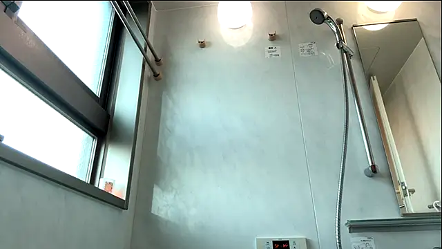 Snapshot of Risa_06 chatting on 10-27-25, 06:28 Risa 06 online show from 10-27-25, 06:28