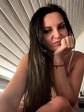 -OLYA- online show from 01-08-26, 07:05