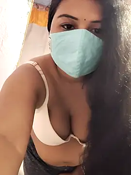 Snapshot of Dr_Chhaya chatting on 02-22-26, 06:06 Dr Chhaya online show from 02-22-26, 06:06