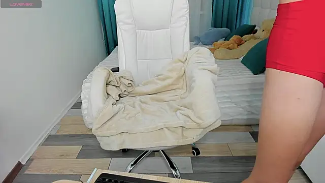 CooperAllana online show from 10-14-25, 06:03