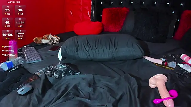 KendralHolson online show from 03-05-25, 10:44