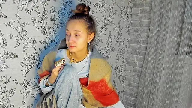 EllaSky xoxo online show from 11-06-25, 12:33