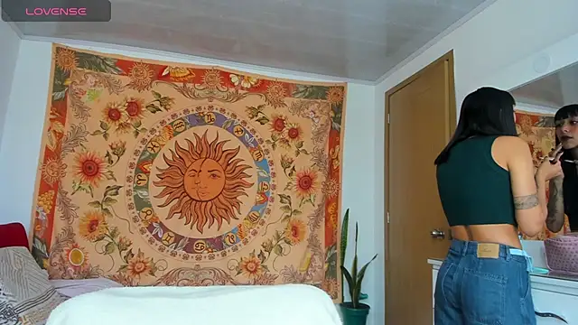 Demeter   online show from 02-26-26, 06:07