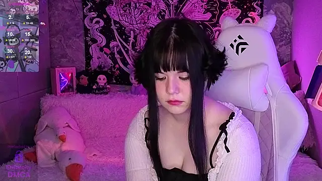 ClaireFaers  online show from 11-25-25, 07:47