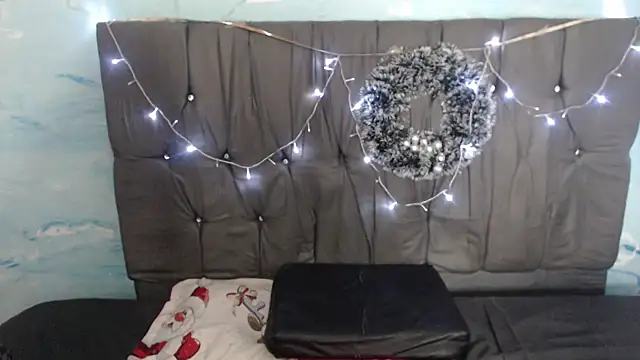 Snapshot of Camila_TransGirl chatting on 01-24-25, 01:35 Camila TransGirl online show from 01-24-25, 01:35