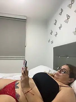 AntonellaAlondra4 online show from 12-16-24, 04:34