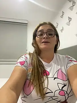 AntonellaAlondra4 online show from 12-26-24, 06:09