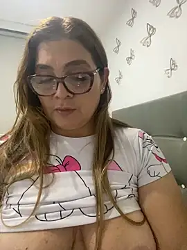 AntonellaAlondra4 online show from 12-28-24, 08:16