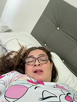 Snapshot of AntonellaAlondra4 chatting on 01-18-26, 01:26 AntonellaAlondra4 online show from 01-18-26, 01:26