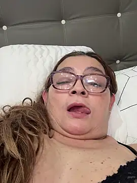 Snapshot of AntonellaAlondra4 chatting on 01-19-26, 03:38 AntonellaAlondra4 online show from 01-19-26, 03:38