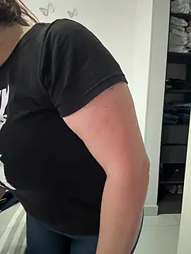 Snapshot of AntonellaAlondra4 chatting on 02-03-26, 03:50 AntonellaAlondra4 online show from 02-03-26, 03:50