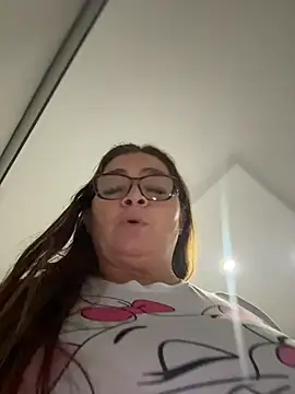 Snapshot of AntonellaAlondra4 chatting on 02-25-26, 03:05 AntonellaAlondra4 online show from 02-25-26, 03:05