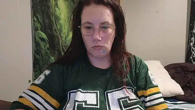 Snapshot of ThickGirlsDoItBetter chatting on 03-11-25, 01:16 ThickGirlsDoItBetter online show from 03-11-25, 01:16