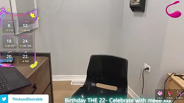 Snapshot of ThickGirlsDoItBetter chatting on 09-12-25, 07:36 ThickGirlsDoItBetter online show from 09-12-25, 07:36