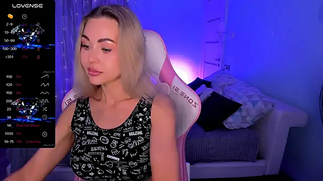 AdeleRoberts online show from 02-24-26, 01:58