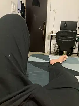 Snapshot of tarun997700 chatting on 12-29-24, 05:01 tarun997700 online show from 12-29-24, 05:01