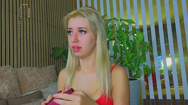-Violetttttka online show from 10-03-25, 09:45