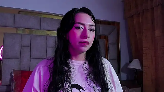 AlondraMendez online show from 03-10-25, 05:11