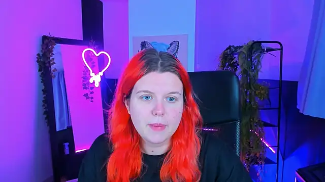 Snapshot of NielletaBlossom chatting on 02-24-25, 05:11 NielletaBlossom online show from 02-24-25, 05:11